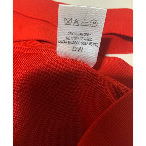 Women's BCBGMAXAZRIA Deep V-Neck Cut Out Bandage Bralette Crop Top Red Size XS - Picture 10 of 10